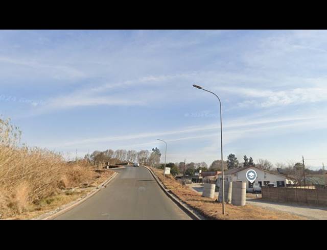 1,288M² WAREHOUSE FOR SALE IN RIVERSIDE